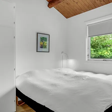 With Fireplace I Feriehus